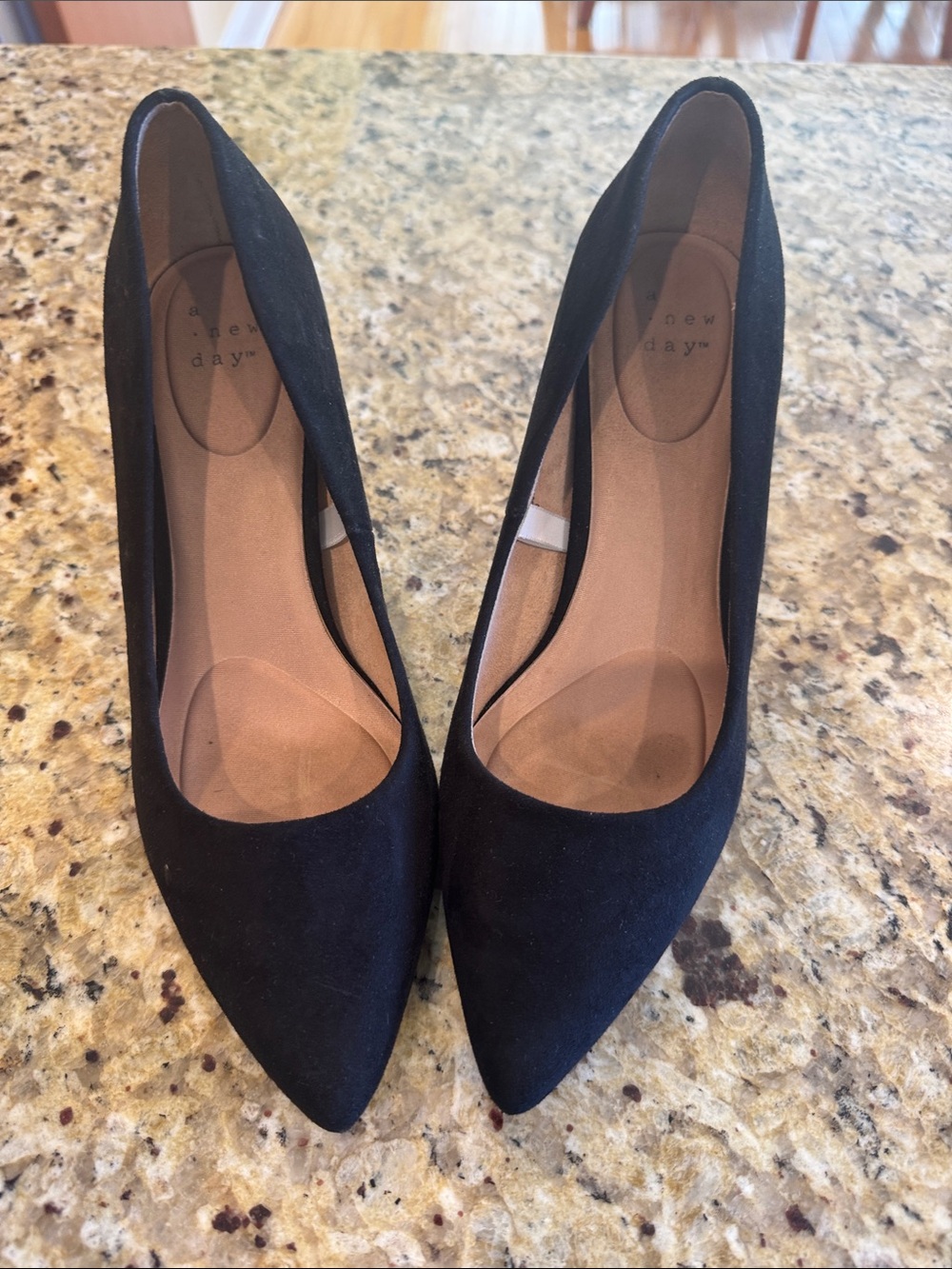 Black Pointed Toe Pumps Size 6 1/2